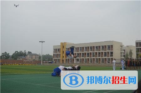 重慶市梁平職業(yè)技術學校有哪些專業(yè)