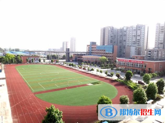 綿陽(yáng)陽(yáng)光職業(yè)技術(shù)學(xué)校2018年報(bào)名條件、招生對(duì)象