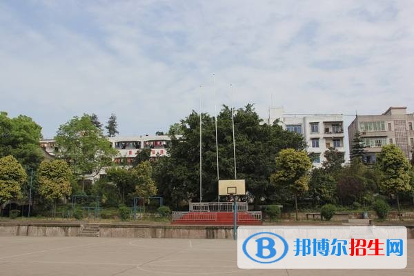 瀘州天宇中等職業(yè)技術(shù)學(xué)校2018年報名條件、招生對象