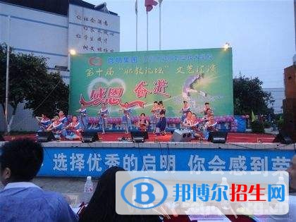 瀘州啟明職業(yè)技術(shù)學(xué)校2022年報名條件、招生要求、招生對象