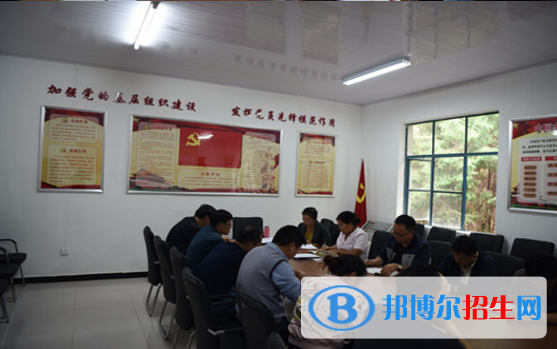 云南省建筑技工學(xué)校2018年報(bào)名條件、招生要求