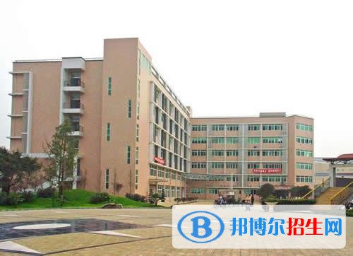 成都思達迪職業(yè)技術(shù)學校2018年報名條件、招生對象