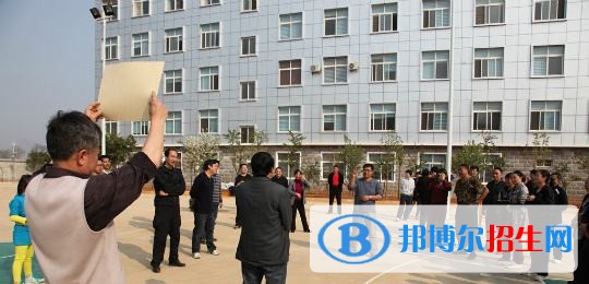 丘北縣民族職業(yè)高級(jí)中學(xué)招生辦聯(lián)系電話