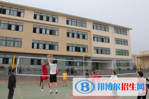 北川羌族自治縣七一職業(yè)中學(xué)2018年報名條件、招生對象