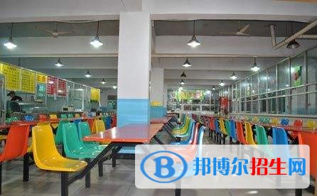 岳池縣職業(yè)技術(shù)學(xué)校宿舍條件