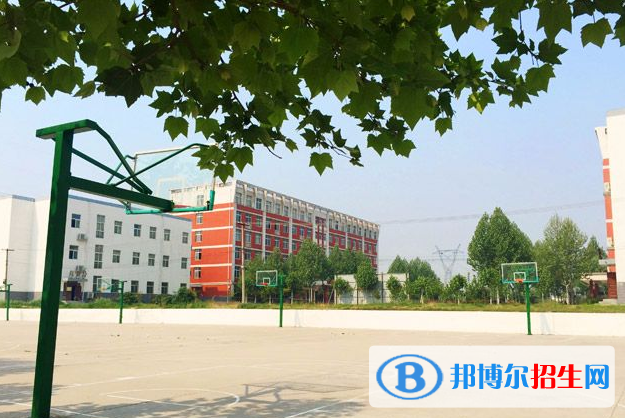 廣安益民職業(yè)技術(shù)學校2018年報名條件、招生對象