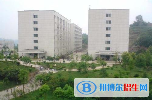廣安渝工職業(yè)技術(shù)學校2018年報名條件、招生對象