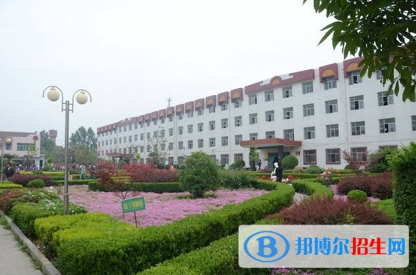陜西省商業(yè)學(xué)校2018年報(bào)名條件、招生對(duì)象