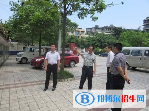 樂山市現(xiàn)代經(jīng)濟管理學校招生辦聯(lián)系電話