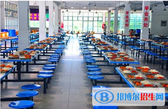 陜西柴油機廠技工學(xué)校宿舍條件