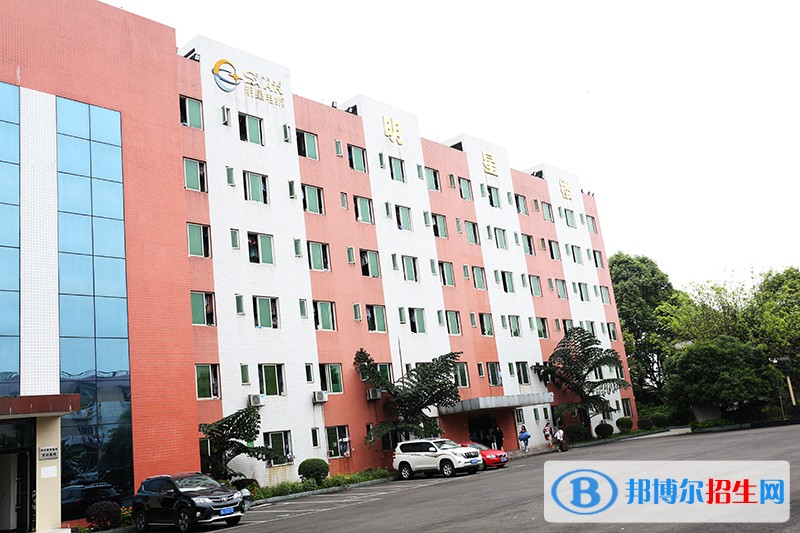 四川省質量技術監(jiān)督學校招生辦聯(lián)系電話