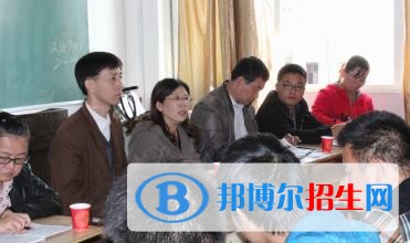 樂山市中區(qū)育賢中等職業(yè)學(xué)校2018年報(bào)名條件、招生對(duì)象