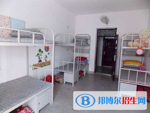 樂山市中區(qū)育賢中等職業(yè)學(xué)校宿舍條件