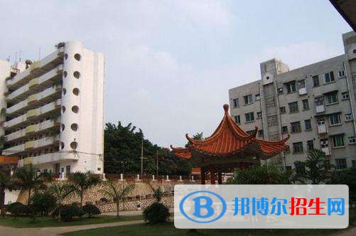 西安市技工學(xué)校招生辦聯(lián)系電話(huà)
