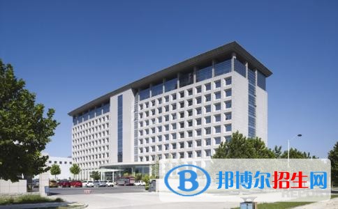 石家莊信產(chǎn)科技中等專業(yè)學(xué)校2018年報名條件、招生對象