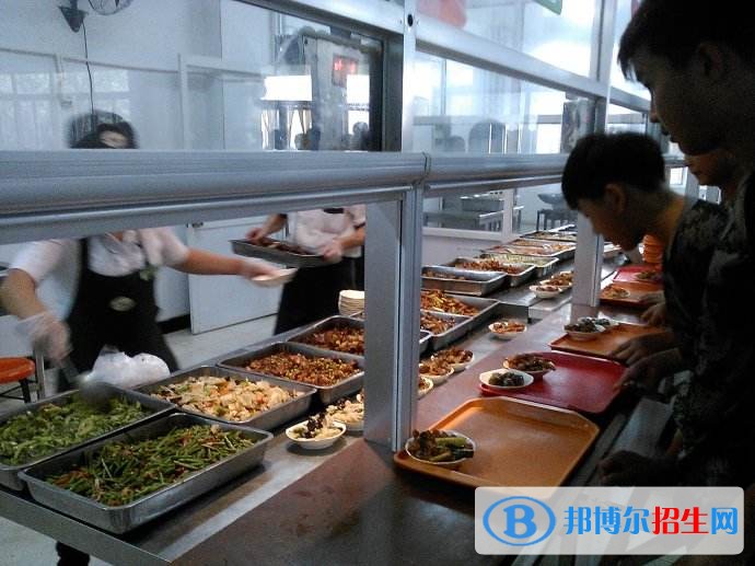 西安市培華高級(jí)職業(yè)中學(xué)食堂