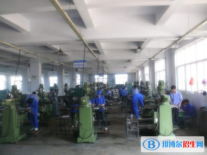 陜西省機械高級技工學校網(wǎng)站網(wǎng)址