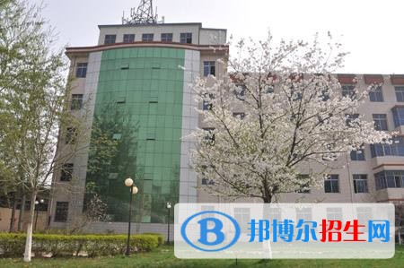 石家莊建設科技職業(yè)中專學校2018年報名條件、招生對象