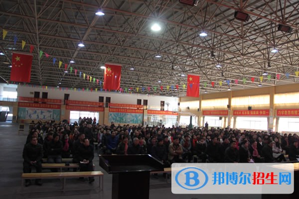 趙縣綜合職業(yè)技術(shù)教育中心2018年報名條件、招生對象