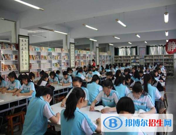 正定縣職教中心2018年報名條件、招生對象