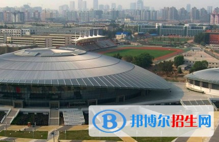 北京計算機工業(yè)學(xué)校2018年報名條件、招生對象