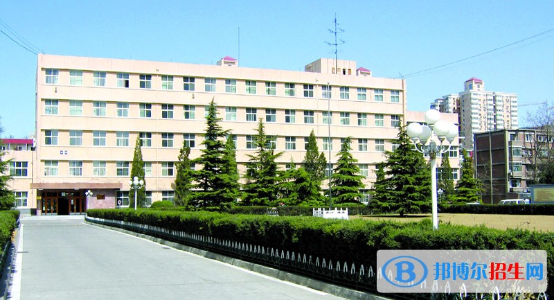 北京計算機工業(yè)學(xué)校招生辦聯(lián)系電話