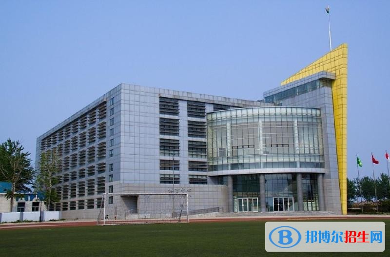 北京商貿學校2018年報名條件、招生對象