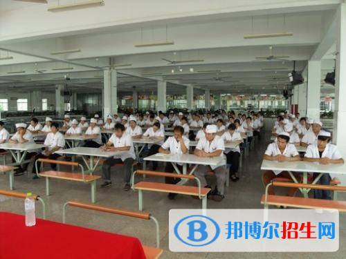 西安第四聯(lián)合職業(yè)中學宿舍條件