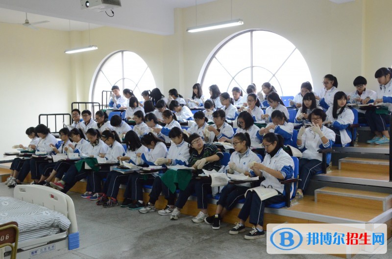 西安商貿(mào)旅游成人中等專(zhuān)業(yè)學(xué)校地址在哪里
