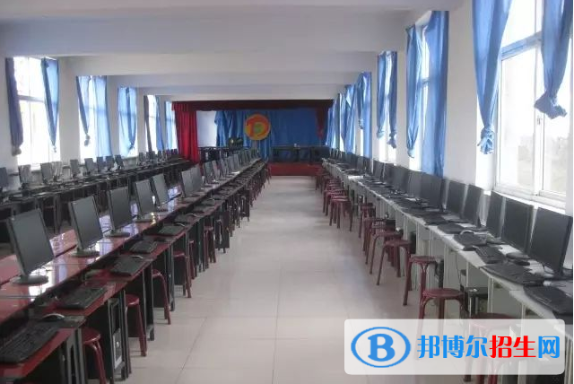 渾源縣大方高級職業(yè)學校2021年招生辦聯(lián)系電話