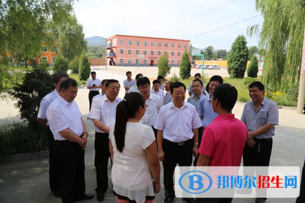 靜樂(lè)縣職業(yè)中學(xué)招生辦聯(lián)系電話(huà)