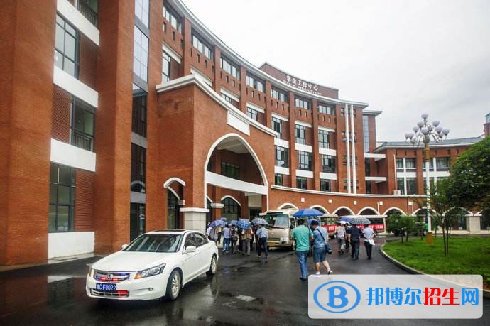 遵義醫(yī)藥高等?？茖W(xué)校2019年單招錄取分?jǐn)?shù)線