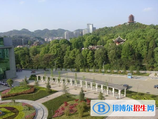 遵義師范學(xué)院?jiǎn)握袌?bào)名時(shí)間