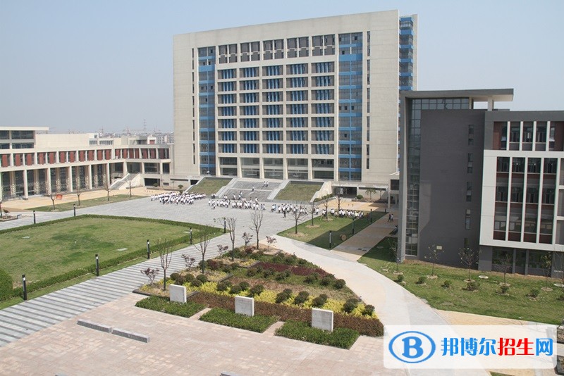 煙臺經(jīng)濟(jì)技術(shù)開發(fā)區(qū)高級職業(yè)學(xué)校2018年報(bào)名條件、招生對象