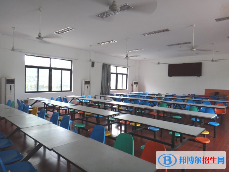 山東益都衛(wèi)生學(xué)校住宿條件