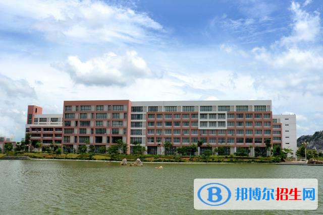 重慶水利電力職業(yè)技術學院單招報名條件