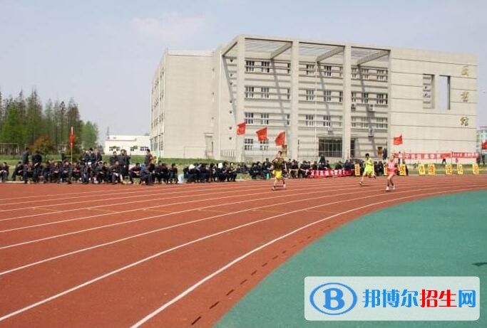 海軍第六職業(yè)技術學校招生辦聯系電話