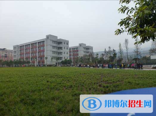 重慶高中畢業(yè)上中專學校學什么專業(yè)好