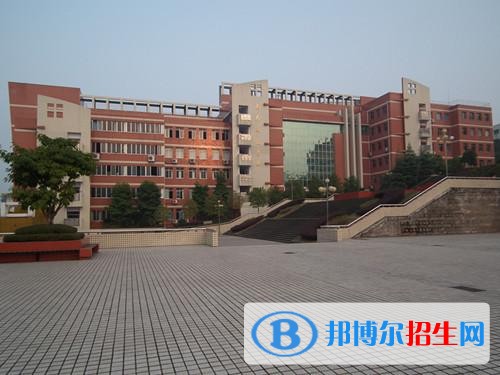 重慶適合女生的中專(zhuān)學(xué)校