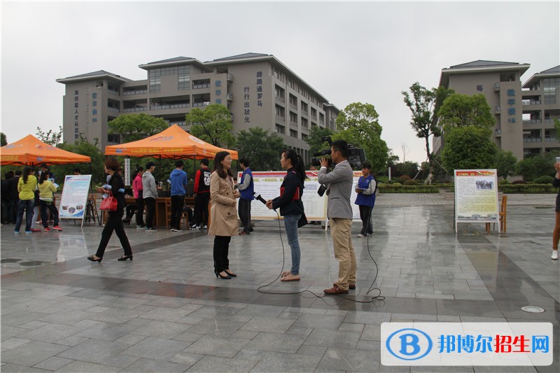 南京江寧職業(yè)技術(shù)教育中心學(xué)校2018年報名條件、招生對象
