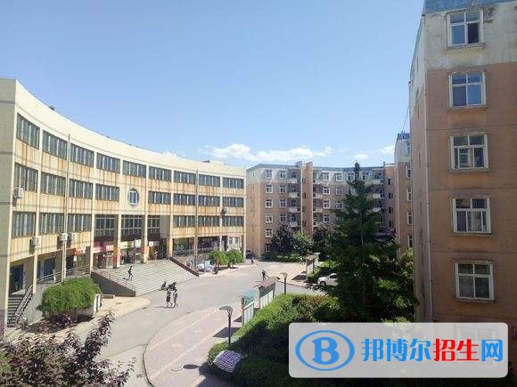 西安高新科技職業(yè)學院