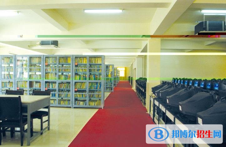 成都女生讀什么中專學(xué)校好