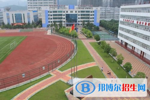 貴陽女生上什么中專學(xué)校比較好