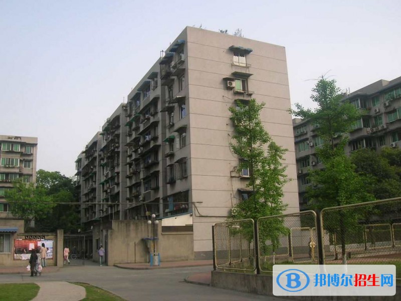 成都哪家中專學(xué)校好