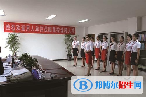 昆明中專學校是學什么的