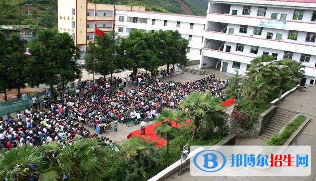 貴州高中生上中專學校
