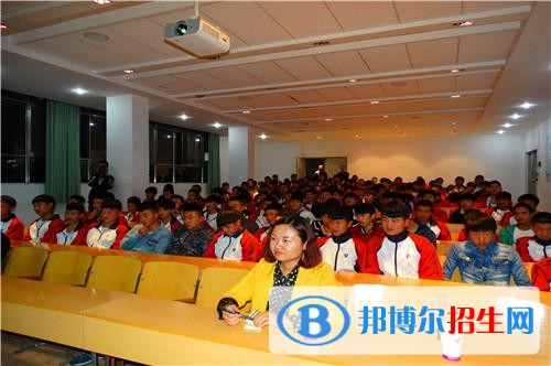曲靖女生上什么中專學校好