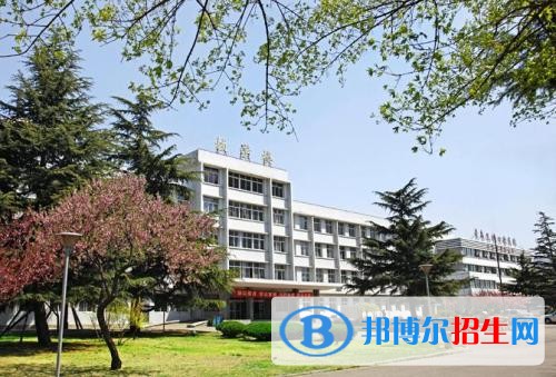 玉溪讀中專學?？梢钥即髮W嗎