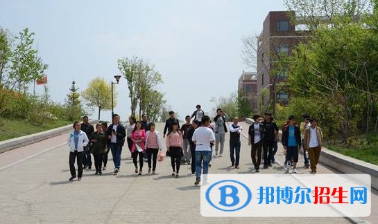 六盤水沒(méi)初中畢業(yè)證能去中專學(xué)校