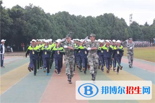 玉溪女生在中專學校學什么好